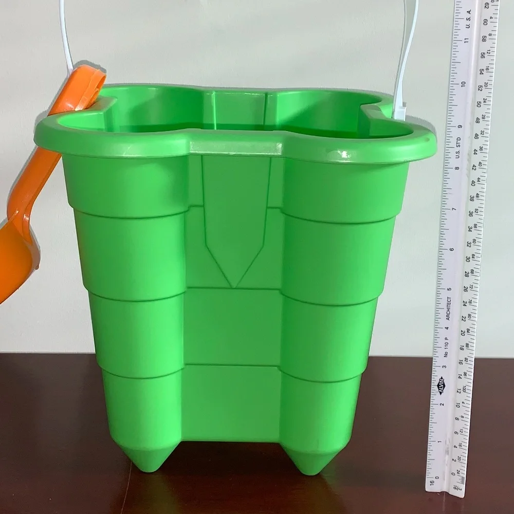 White and Orange Party Favors Set - Beach Essentials Pail/Shovel/Water Toys